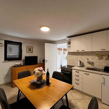 Kono - Two Bedroom Apartamento