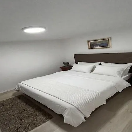 Kono - Two Bedroom *